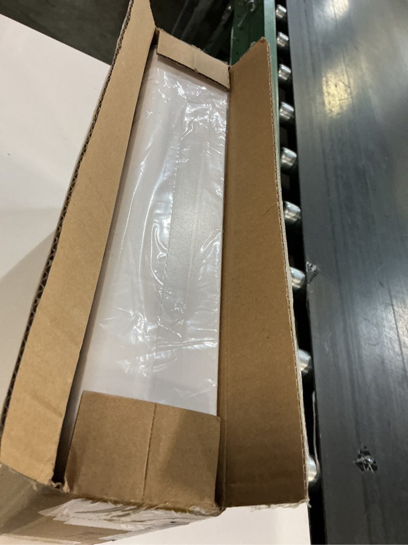 Condition photo showing Good Condition for vesici adjustable 3 steps litter box ramp with 20 waste bags pet steps for cats with filter function non slip cat litter stair for automatic box small elder cat (white) white 3 steps