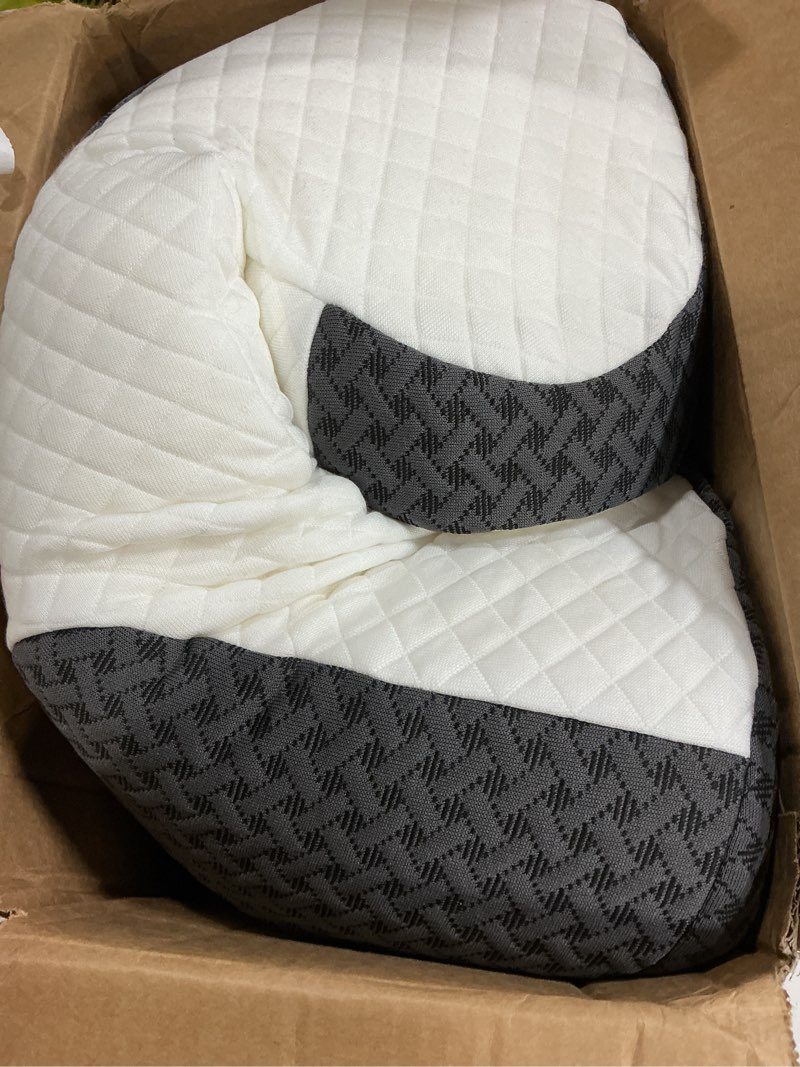 Condition photo showing Good Condition for saheyer side sleeper pillow with arm holes, 2 in 1 shoulder relief system for rotator cuff pain, memory foam pillow for adults with 3 arm place hole - for side, back and stomach, black