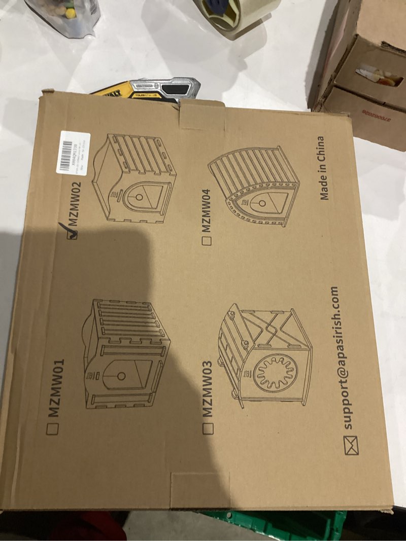 Condition photo showing New/Like New for Apasiri Indoor Cat Houses for Indoor Cats, Warm Insulated Covered Cat Cave for Indoor Cats House, Strong Scratch-Resistant Capacity, Sturdy Fiber, Compatible with Heating Pads, Cat Beige1 Warm Indoor Cat House