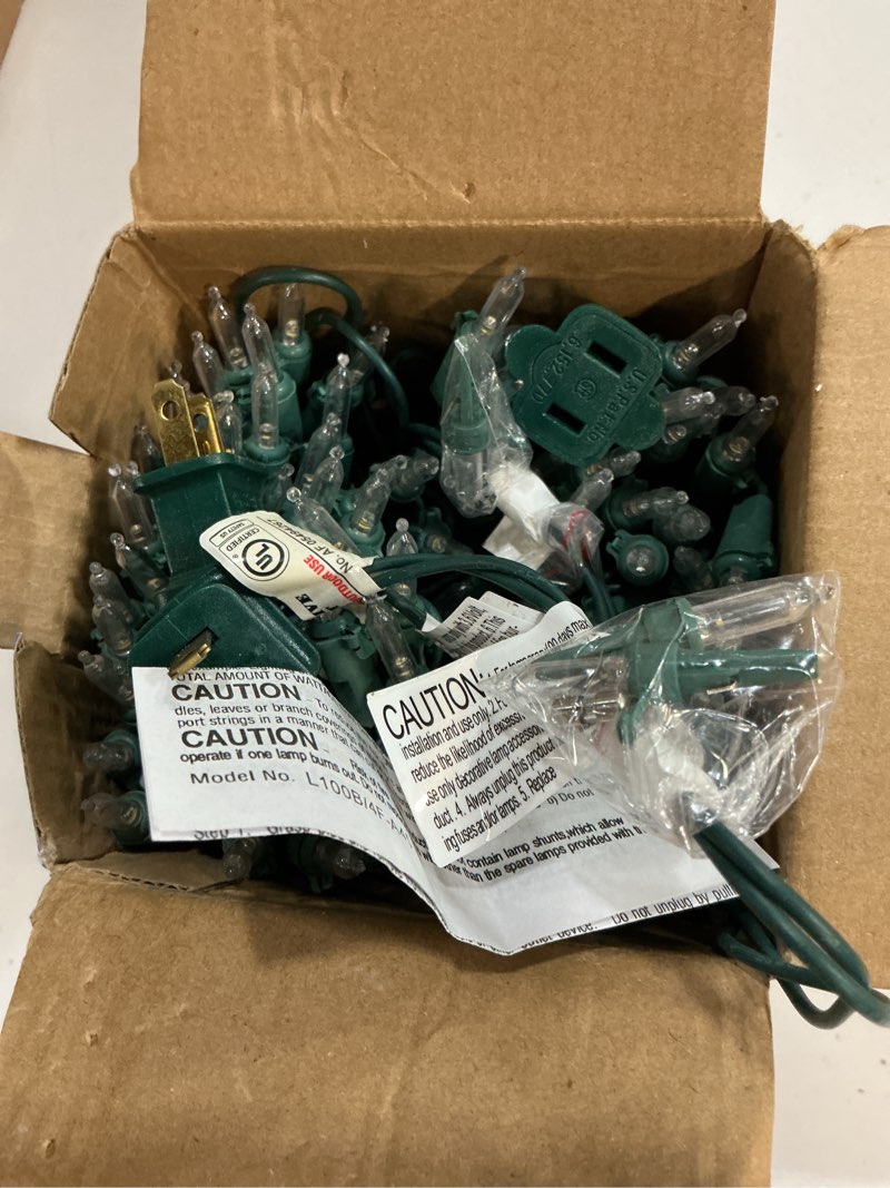 Condition photo showing New/Like New for multi-sparking white christmas led lights - 2 pack 100 count warm white holiday string lights for tree, party, wedding, indoor and outdoor use, 2 sets 33 feet green wire, ul certified, connectable green wire-warm white 33ft 100ct-2pack
