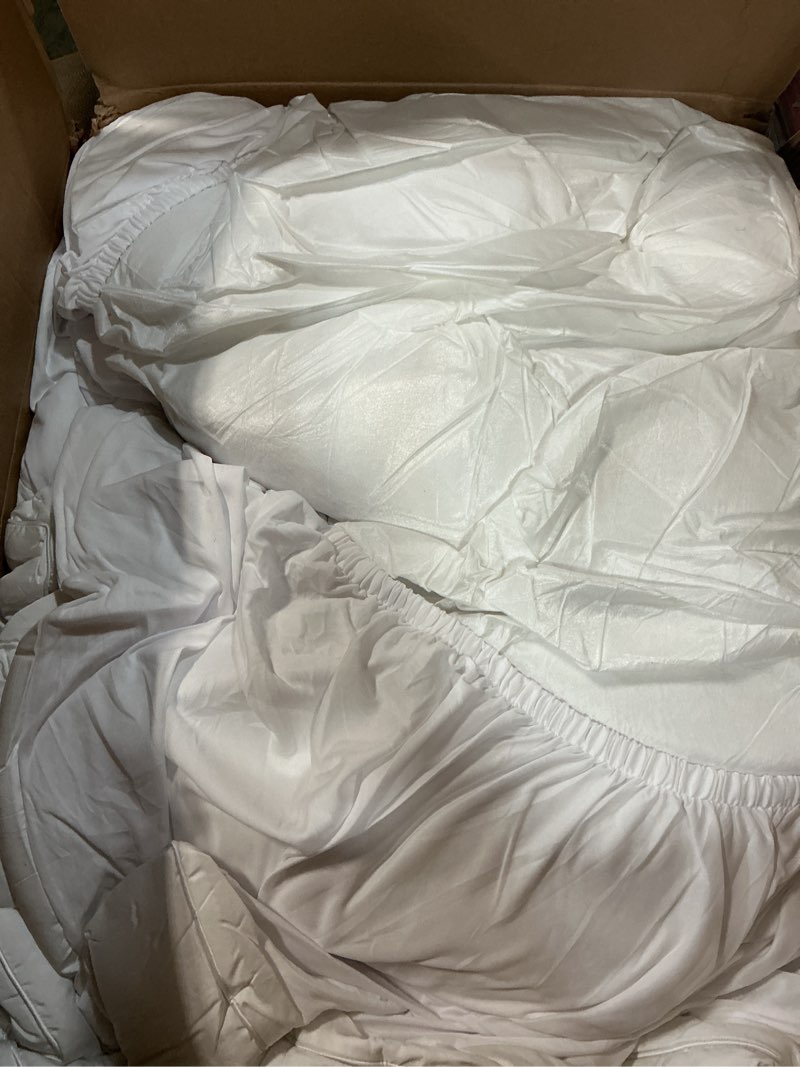 Condition photo showing Good Condition for beckham hotel collection king size mattress pad (extra padded) & protector hybrid - quilted pillow top mattress cover - thick, plush, fitted mattress topper for bed