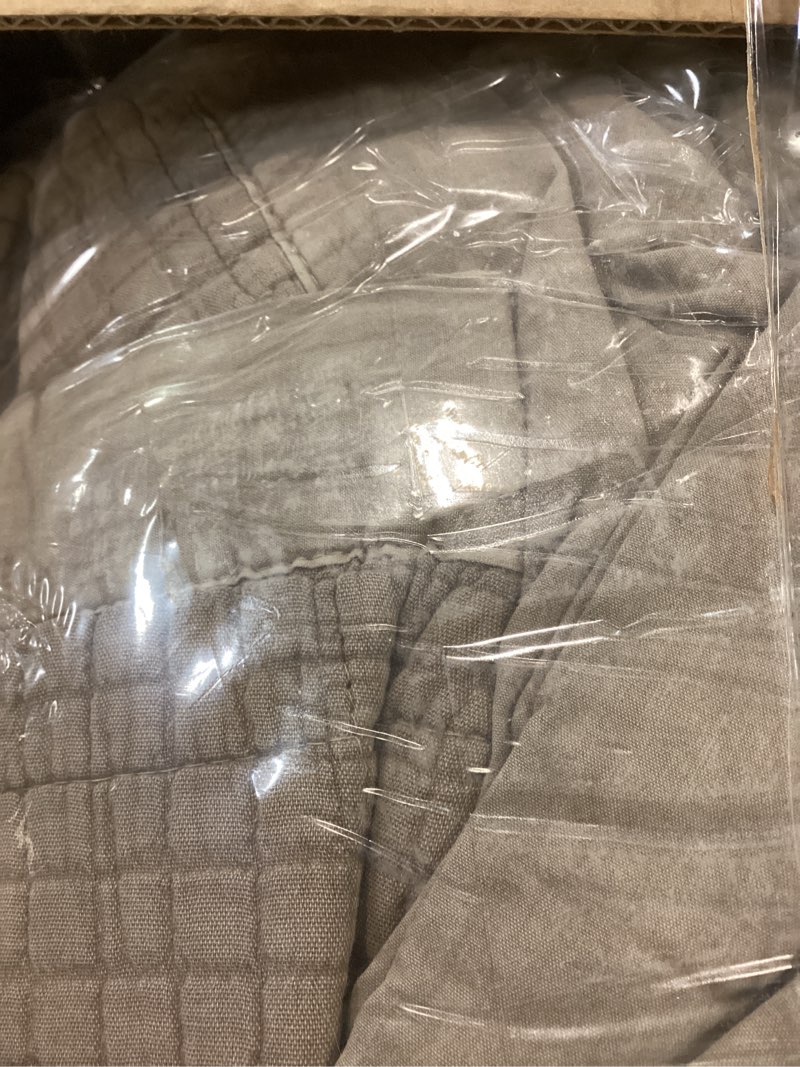 Condition photo showing Good Condition for evergracehome stonewashed cotton quilt set king size, ultra soft oversized bedspread coverlet set, lightweight crinkle box stitch bedding sets for all season, with 2 shams, mocha brown king/cal king (108" x 96") mocha brown