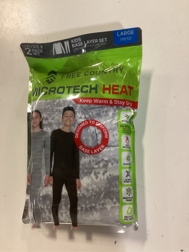 Condition photo showing New/Like New for free country kids microtech heat 2-piece base layer set large