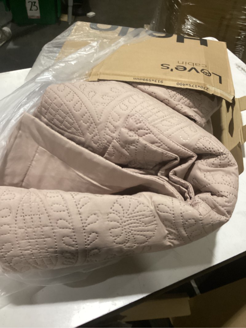 Condition photo showing Good Condition for love's cabin oversized king size quilt bedding set burlwood bedspreads - oversized king lightweight bedspread comforter - coin pattern coverlet for all season - 3 pieces (1 quilt, 2 pillow shams) oversized king (120" x 120") coin pattern burlwood