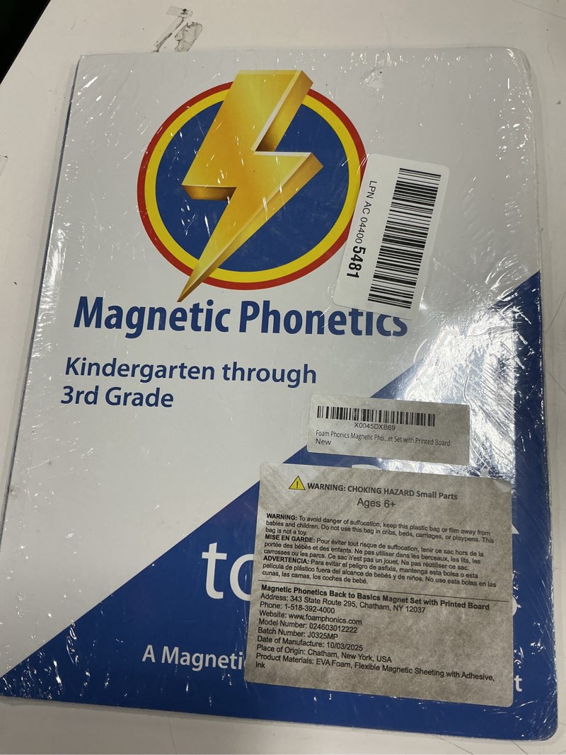 Condition photo showing New/Like New for Magnetic Phonetics Back to Basics Magnet Set with Printed Board