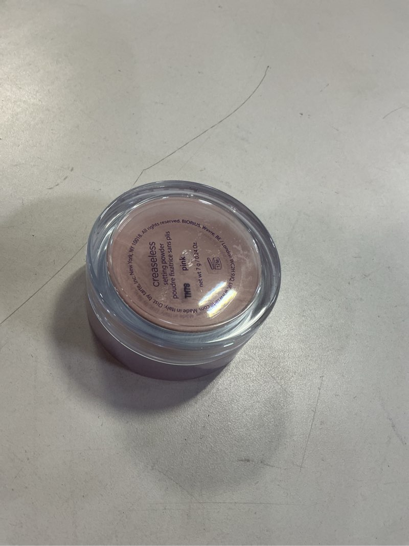 Condition photo showing Good Condition for tarte creaseless setting powder – Loose Face Powder, Lightweight Oil-Absorbing Formula for Longwear Finish, Vegan & Cruelty Free pink (fair to tan skin tones) Full Size