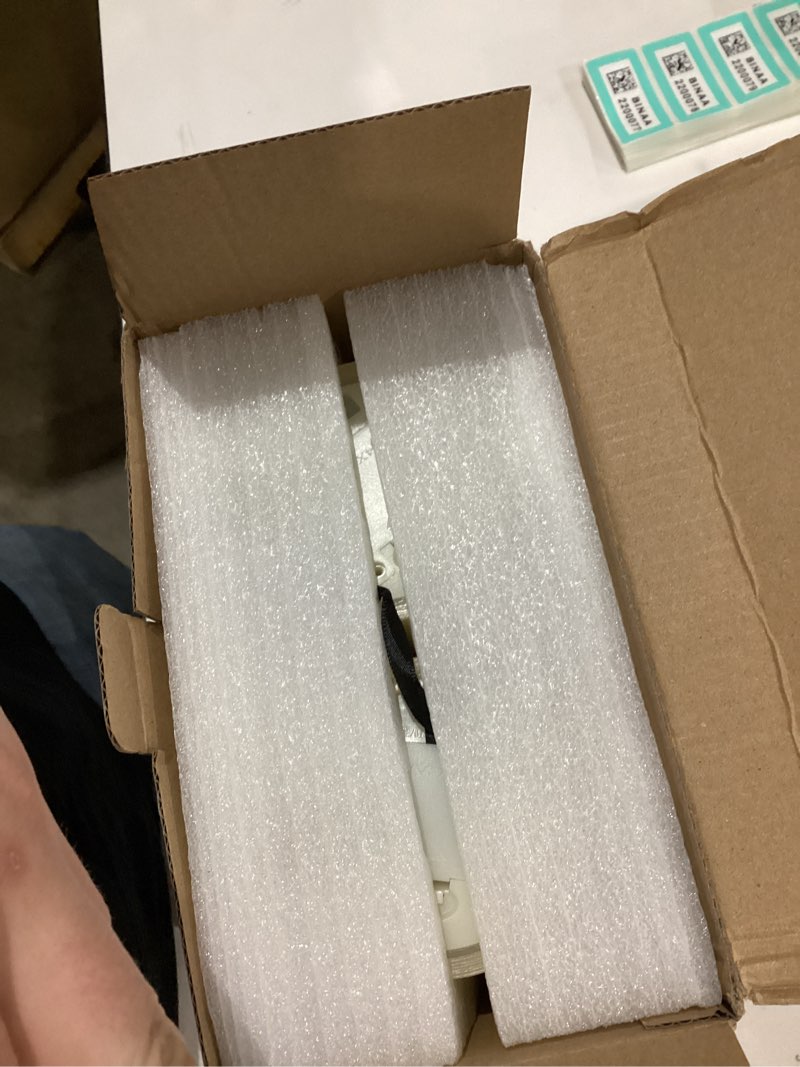 Condition photo showing Good Condition for GyrHub Flameless Candles Last 1300+ Hours Real Wax Flame Effect Auto-Moving 3D Wick, LED Pillar Candles with Timers Battery Operated - Ivory 6“6” Style A 3" X 6"-2Pack