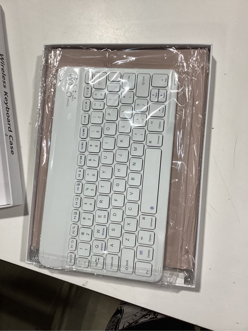 Condition photo showing New/Like New for aoub keyboard case for ipad (a16) 11th gen 11 inch 2025, ipad 10th generation 10.9 inch 2022 with pencil holder, stand folio detachable wireless bluetooth rechargeable keyboard, pink