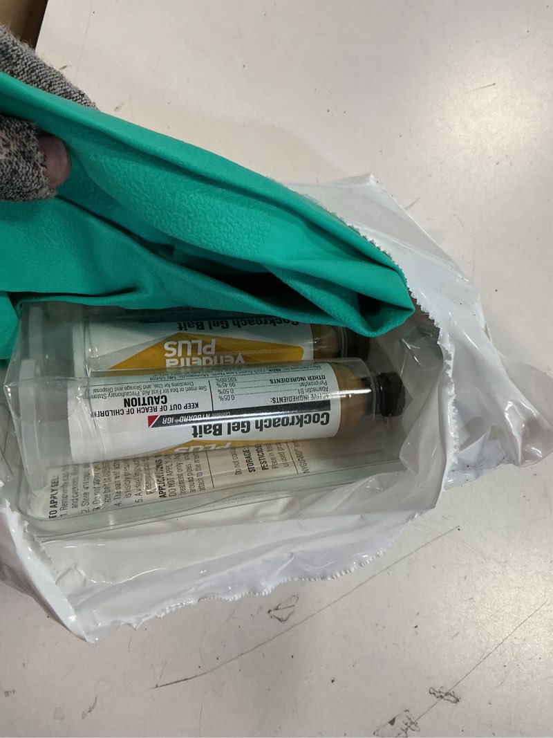 Condition photo showing Good Condition for Vendetta Plus Cockroach Bait - Contains IGR, Best Roach Killer for Infestation | Premium USA Supply Gloves | USA Supply Pest Identification Card