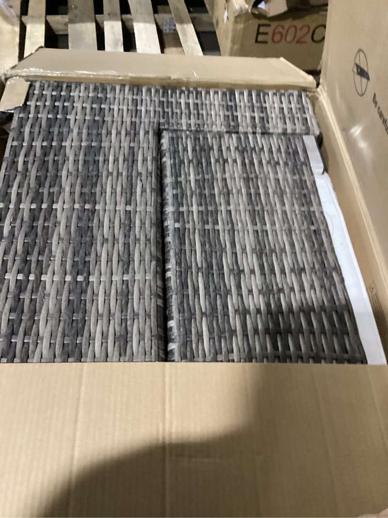 https://lotting-media.assets.bidfta.com/lotting_2b44b9ee-ffef-42dd-89c1-7d1260dbcedb