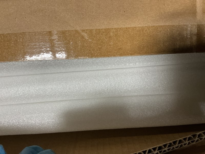 Condition photo showing Good Condition for 25 Pack, T8 Led Bulbs 4 Foot 18W, Type B Ballast Bypass, 48 inch Led Bulbs Replacement for F32T8, F20T10, F40T12 Fluorescent Tubes Light Bulb, Dual Ended Power Input, 5000K 2300lm LED-4FT-25 Pack