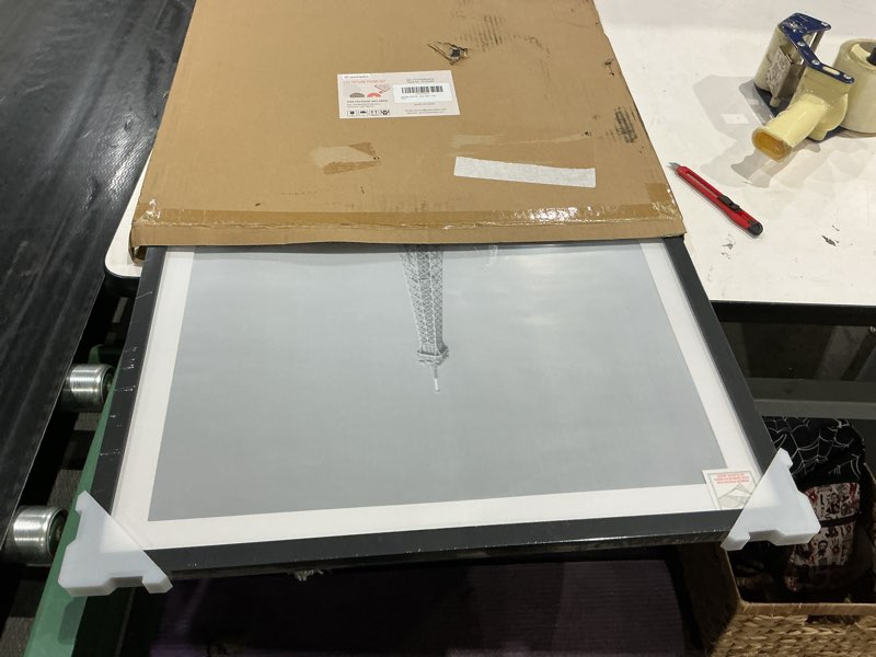 Condition photo showing New/Like New for upsimples 20x26 picture frame, display pictures 18x24 with mat or 20 x 26 without, wall hanging poster frames, black, 1 pack black 20x26