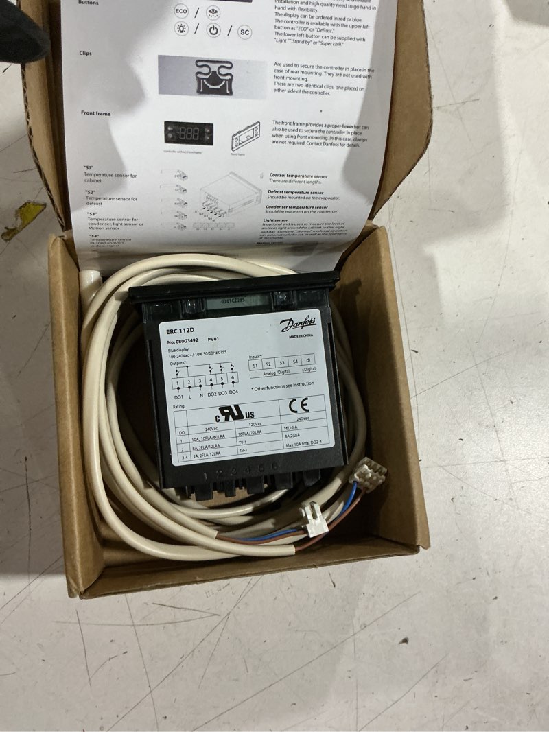 Condition photo showing As Is for erc112d temperature controller kit, new bev air temperature controller, 00c30-123d-03, with dual ntc sensor probes, compatible with danfoss 080g3207 080g3217 randell delfield beverage air hoshizaki
