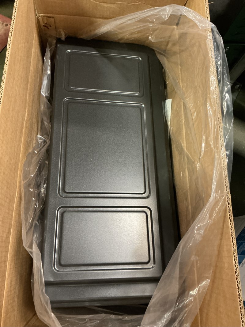 Condition photo showing Good Condition for Style Selections 20.87-in W 5200 -BTU Black Metal Flat wall Fan-forced Electric Stove with Thermostat