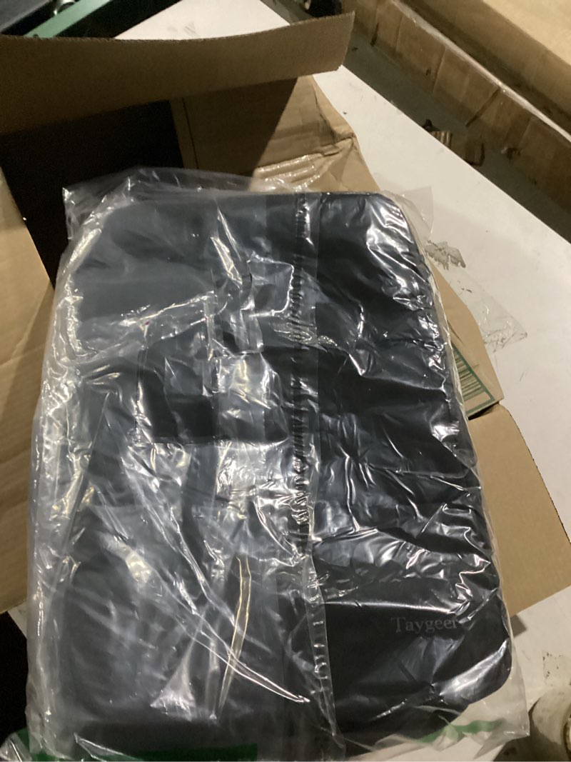 Condition photo showing Good Condition for amazon basics travel laptop backpack for 17 inch laptop, black 17"