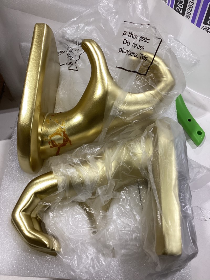 Condition photo showing Good Condition for Book Ends for Shelves, Gold Heart Hands Decorative Bookends Book Holder for Bookshelf Decor, Unique Book Holders Heavy Duty Book Stopper Book Shelf Sculpture Aesthetic Decor for Rooms Office Home