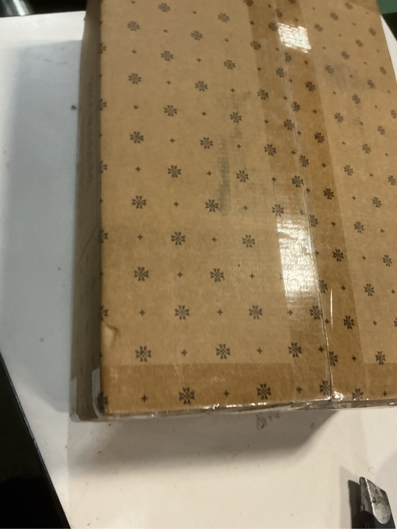 Condition photo showing New/Like New for beckham hotel collection bed pillows standard/queen size set of 2 - original soft down alternative pillow for sleeping - soft support for back, stomach or side sleepers queen / standard white