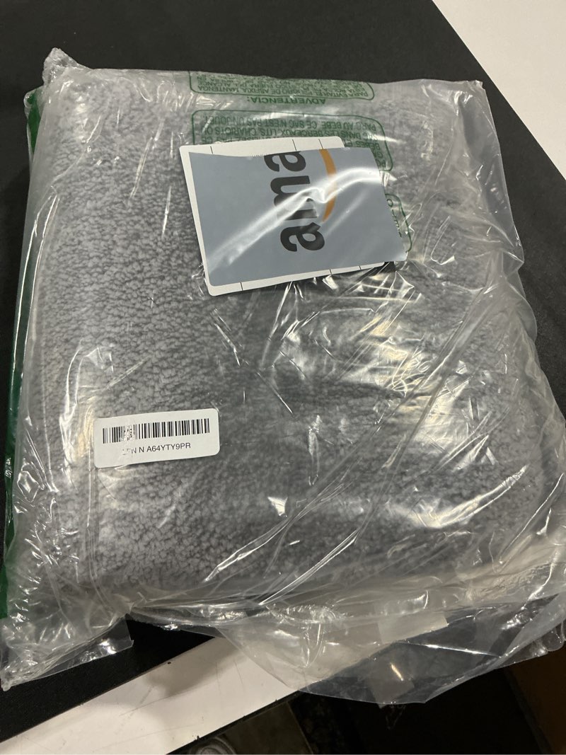 Condition photo showing New/Like New for COSY HOMEER Bath Rugs for Bathroom Extra Thick - Anti-Slip Bath Mats Soft Plush Yarn Shaggy 100% Strong Mirco Polyeste Mat Living Room Bedroom Mat Floor Water Absorbent(Dark Grey,24x36 - Inches) Dark Grey 2' x 3' (Rectangular)