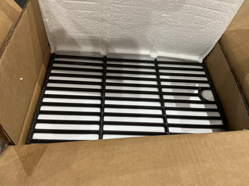 Condition photo showing Good Condition for cooking grates for charbroil performance grill - 463365021 463365522 463352521 463350521, grill grates for 463366022 463350722 463352021,cast iron, 17", 3 packs 16.88"x24.6"