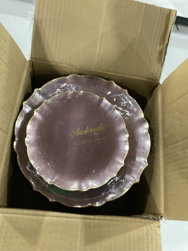 Condition photo showing New/Like New for plasticpro 96 piece aristocratic combo plastic dinner plates disposable plastic fancy heavy duty party dishes 12, 7'' inch and 12, 10'' inch, pearl pink with gold rim 96 pearl pink with gold rim