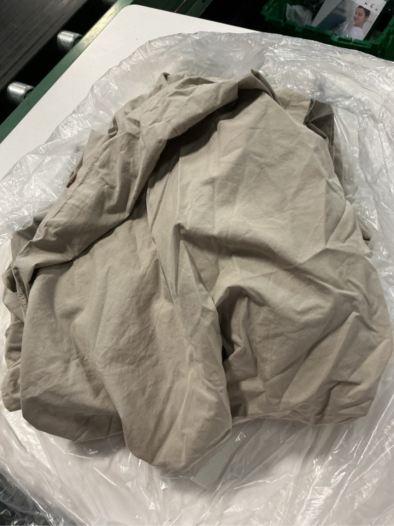 Condition photo showing As Is for ( incomplete ) quince  organic crisp percale deluxe bedding bundle, queen, dove