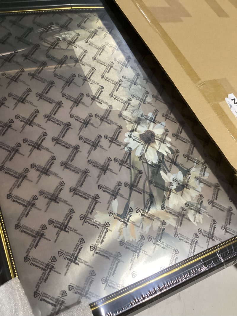 Condition photo showing Good Condition for abtgt ornate vintage style 16x20 picture frame, made of black backplate for tabletop or wall mount, 16x20 frames for home decor, black black 16x20