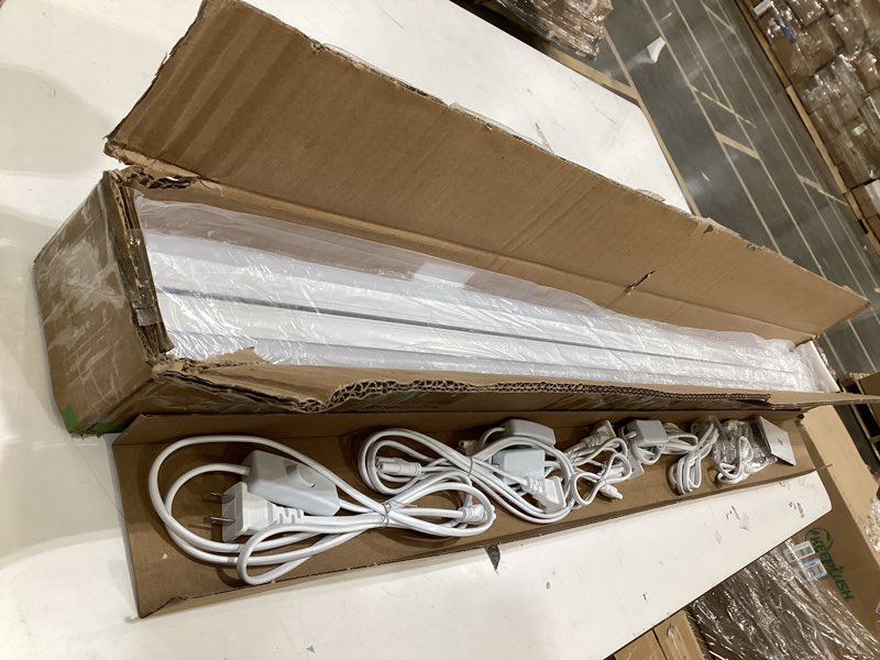 Condition photo showing New/Like New for Pak 4FT LED Shop Lights, 2300LM 6500K Cool White, 20W Energy Efficient Linkable Ceiling and Under Cabinet Lighting, T5 Integrated Utility Fixture for Garage, Workshop, Basement, FCC Certified, 4 Pack White 4FT 6500K-4 Pack