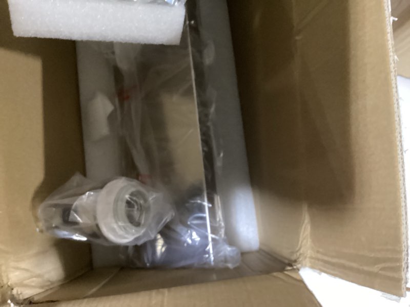 Condition photo showing Good Condition for modern 4-light chrome crystal bathroom vanity light fixtures chrome straight 4-light