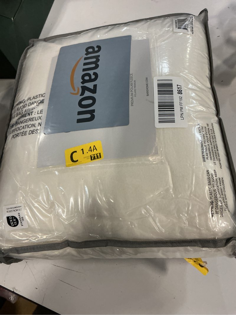 Condition photo showing New/Like New for Bare Home Super Soft Fleece Sheet Set - Queen Size - Extra Plush Polar Fleece, No-Pilling Bed Sheets - All Season Cozy Warmth (Queen, Cream) Queen 13 - Cream