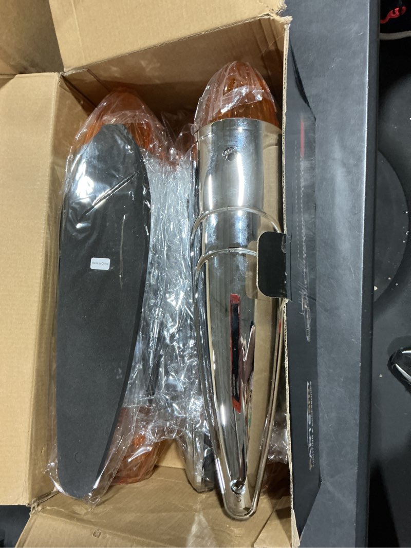 Condition photo showing Good Condition for Partsam 5PCS 17 LED Amber Torpedo Cab Marker Roof Running Top Lights Assembly Super Bright Chrome Heavy Duty Trucks Replacement for International Kenworth/Peterbilt/Freightliner/Mack,DOT Compliant Amber/Yellow