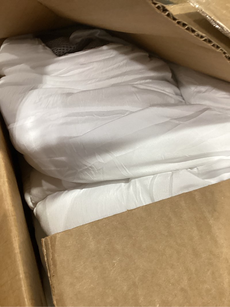 Condition photo showing New/Like New for 4 inch memory foam mattress topper - l2 (78"x80")
