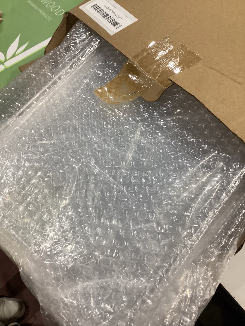 Condition photo showing Good Condition for Acrylic Shelf Dividers for Closet Organization?Clear Shelf Divider Fits Shelves of 0.4-1 Inch, Closet Organizers and Storage,Shelf Divider for Wooden Shelving, Closet Organizer (4)