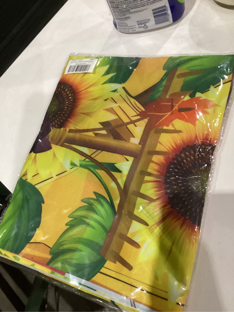 Condition photo showing New/Like New for Premium Fall Thanksgiving Photo Backdrop, Fall Backdrops for Photography, Classic Design, HQ Fabric, HD Printing, Funny Festival Games, Perfect Photo Props for Thanksgiving Decorations