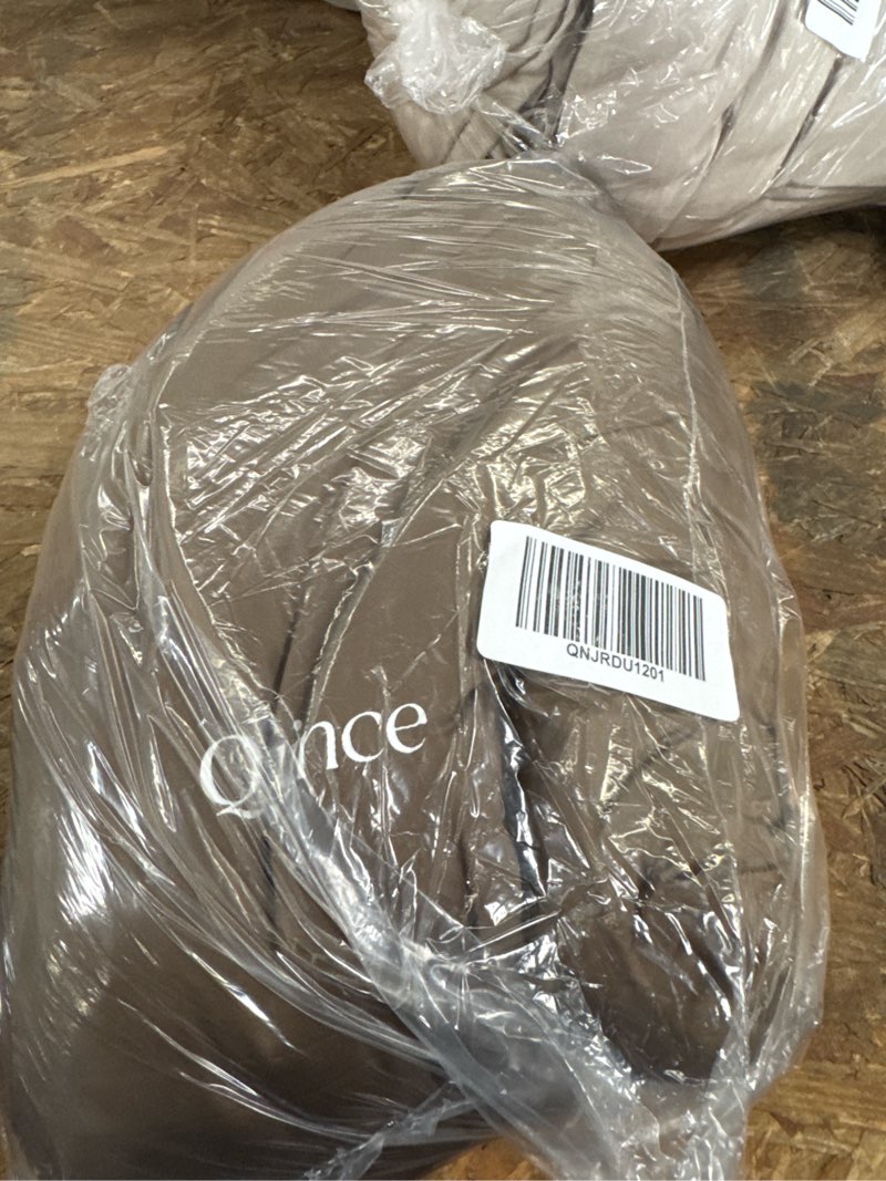 Condition photo showing Good Condition for bamboo duvet cover set, full/queen, walnut