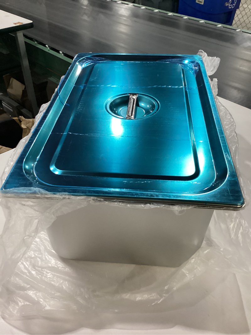 Condition photo showing New/Like New for Dyna living 3 pack 6 inch 8 inch hotel food pan