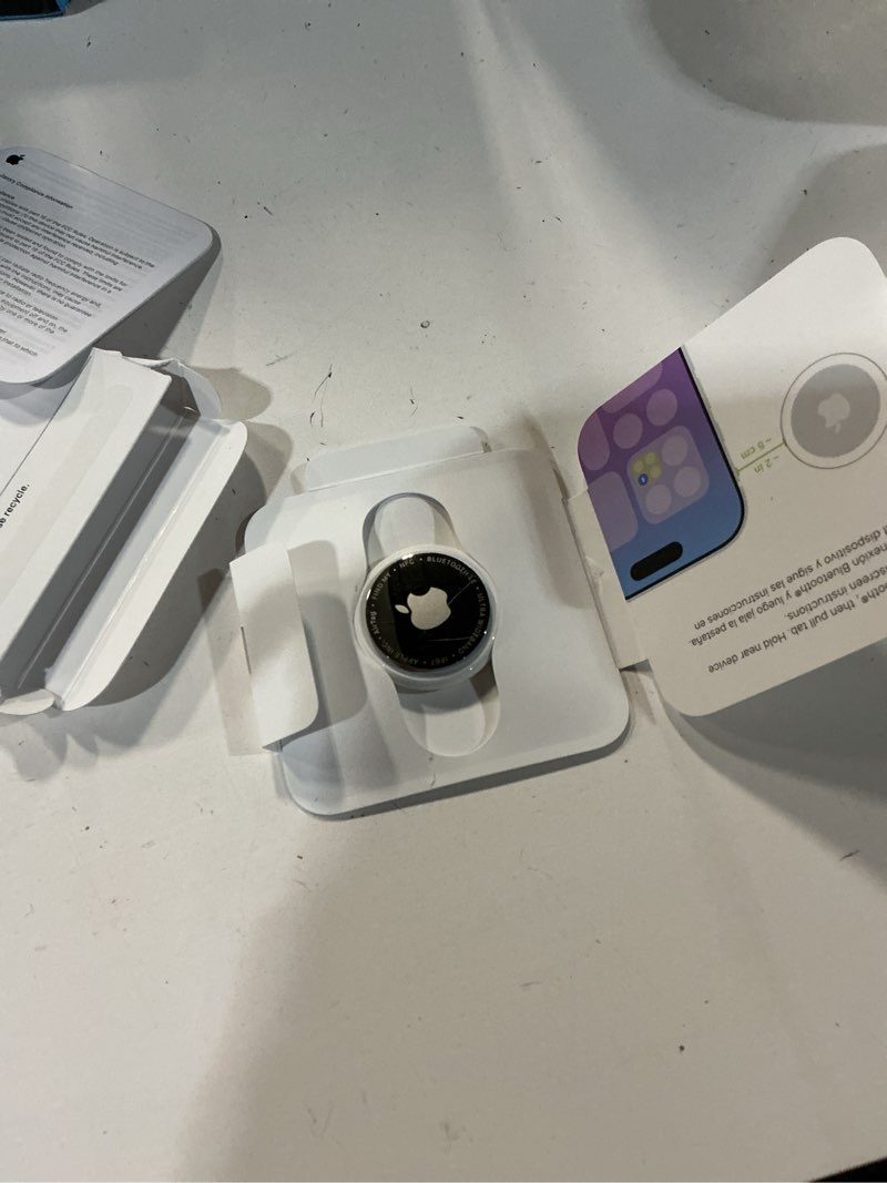 Condition photo showing Good Condition for apple airtag (2nd generation): tracker for keychain, wallet, and more; locator with sound; simple one-tap setup with iphone or ipad; key finder with up to 1.5x precision finding range* 1 pack