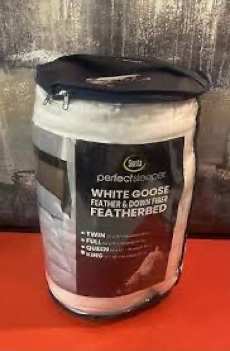 Serta Perfect Sleeper White Goose Feather/Down Fiber Comforter Feathered King