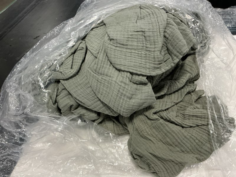 Condition photo showing As Is for organic cotton gauze duvet cover set, full/queen, dried sage