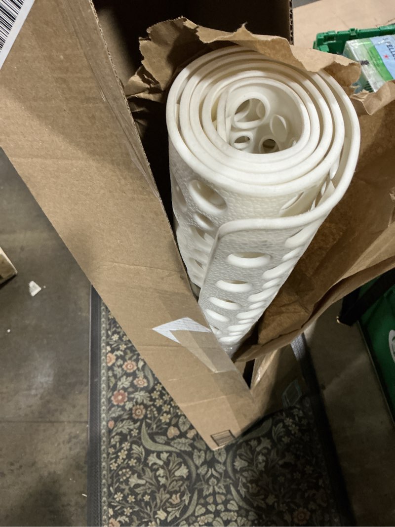 Condition photo showing Good Condition for extra large shower mat non slip,47 * 31 inch bath mat for shower with big suction cups,oversized tpe shower mats for inside outside shower,perfect for elderly white 47" x 31" (rectangular)