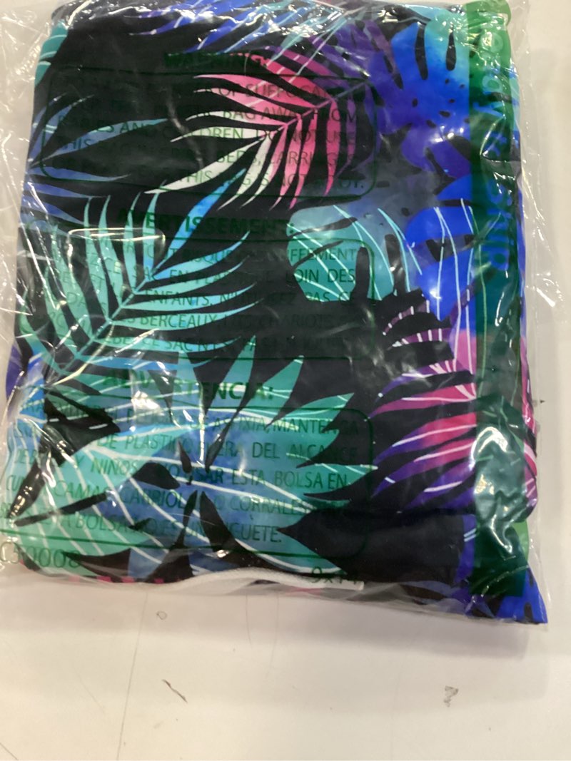 Condition photo showing New/Like New for deerose women capris pants quick dry beach swimming pants with pockets small leaf gradient