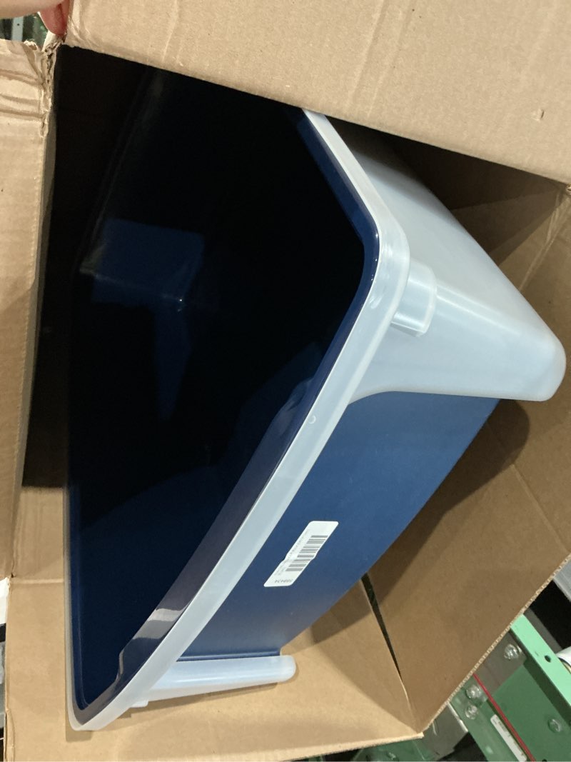 Condition photo showing Good Condition for iris usa extra large litter box xxl open top high sided walls scatter shield scoop included easy clean plastic pan for big cats multi-cat households 30" l x 20" w x 14" h navy