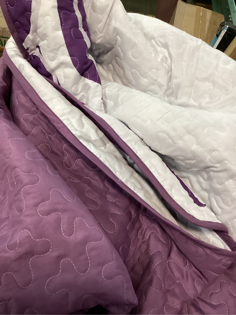 Condition photo showing Good Condition for luxudecor floral quilt set king size 3 pieces purple flower bedspread with pillow shams lightweight 