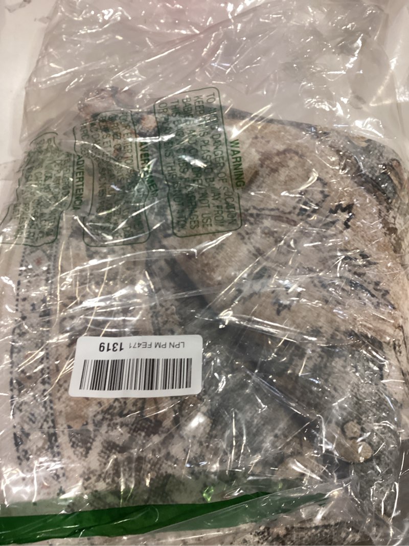 Condition photo showing Good Condition for BESTSWEETIE 4ft Area Rug Washable Rugs for Living Room, No Pile Boho Carpet for Entryway Bedroom Dinning Room, Vintage Carpet Print Distressed Non-Slip, 48" Round, Green Brick Rust Red Green/Brick/Rust Red 4' (Round)