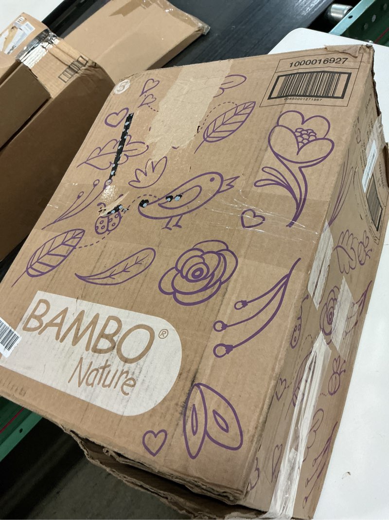 Condition photo showing New/Like New for bambo nature premium eco-friendly baby diapers, size 5 (27-40 lbs), 150 count (6 packs of 25) size 5 150