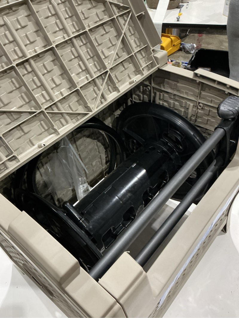 Condition photo showing Good Condition for suncast hose hideaway plastic 175-ft hideaway hose reel
