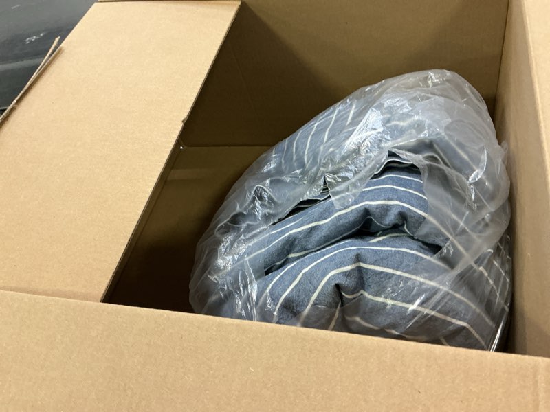 Condition photo showing Good Condition for JELLYMONI Cotton Duvet Cover Full Size - Blue Pinstriped Comforter Cover with Button 100% Washed Cotton 3PCS Breathable Soft Solid Bedding Set Duvet Cover 80×90in & 2 Pillowcases (NO Comforter) 03- Blue Pinstripe Full(80"×90")