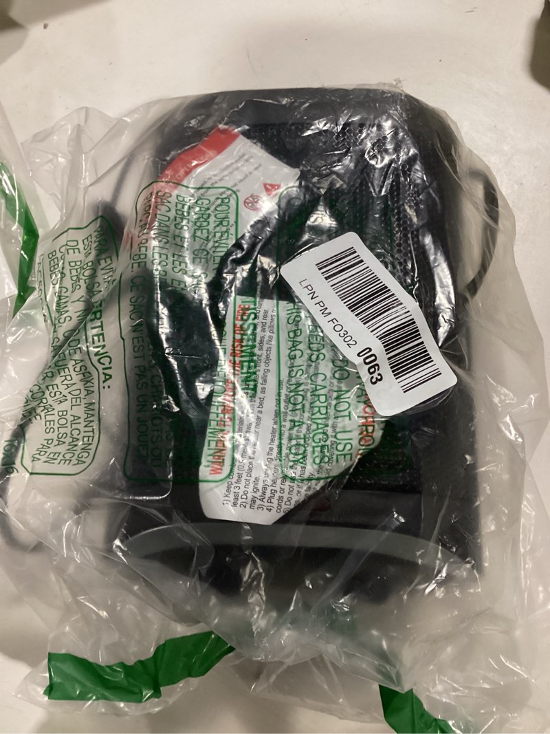 Condition photo showing Good Condition for 1500W Space Heater, Portable Ceramic Small Space Heater for Indoor Use, Overheated & Tip-Over Safety Protection, Personal Electric Space Heater with Thermostat for Desk, Office, Home, and Room Use BLACK