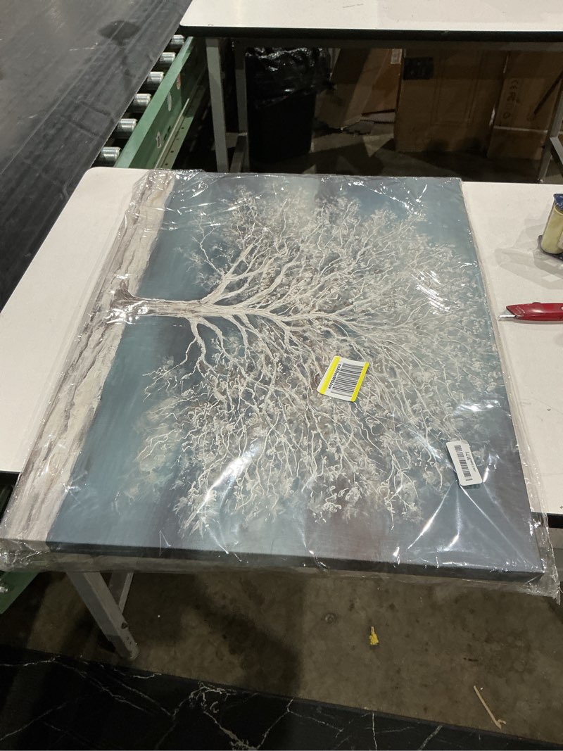 Condition photo showing Good Condition for frosted foil tree framed canvas 