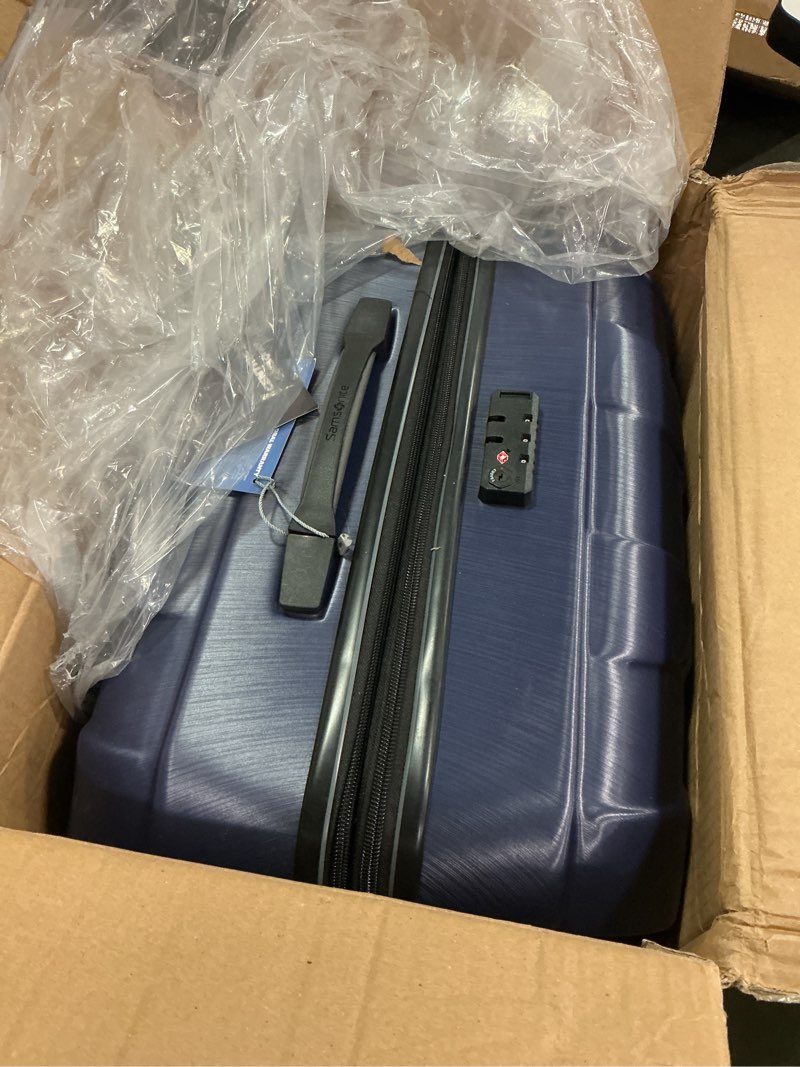Condition photo showing Good Condition for Samsonite Centric 2 Hardside Expandable Luggage with Spinner Wheels, True Navy, 3-Piece Set (20/24/28) 3-Piece Set (Carry on/Medium/Large) True Navy