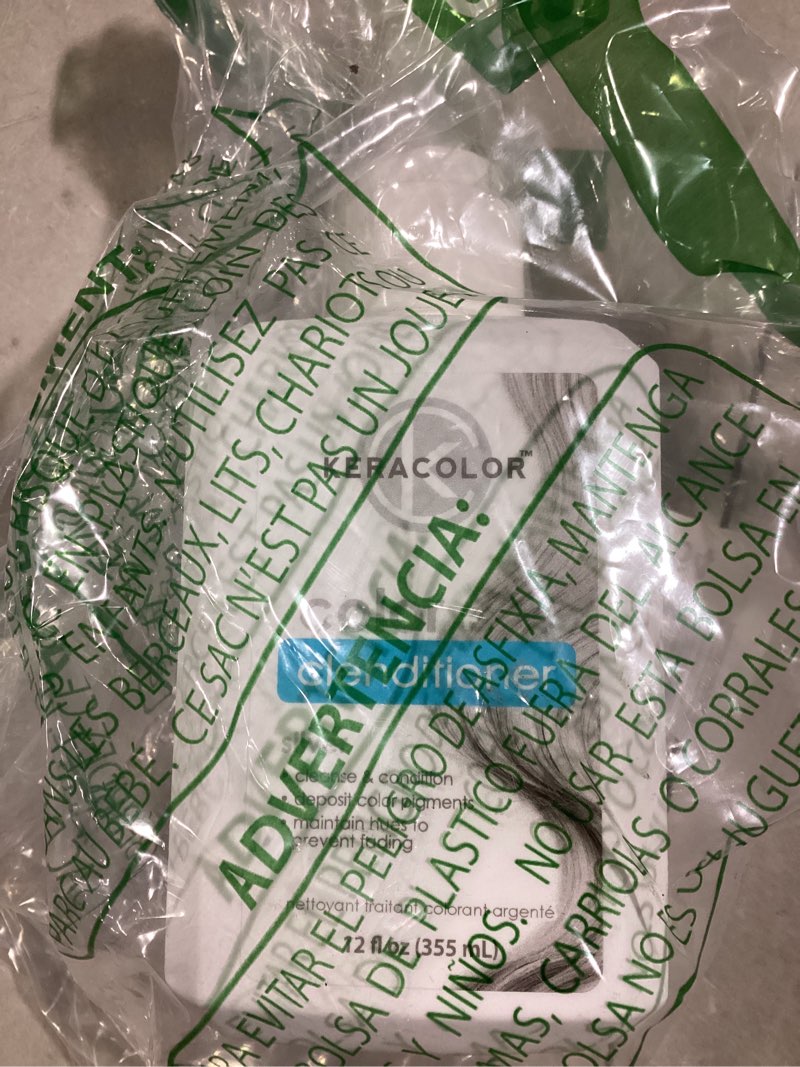 Condition photo showing Good Condition for Keracolor Color + Clenditioner 3-in-1 Color-Depositing Conditioner, Gently Cleanses & Conditions, Semi-Permanent Hair Color, 23 Shades, 12 Fl Oz Silver